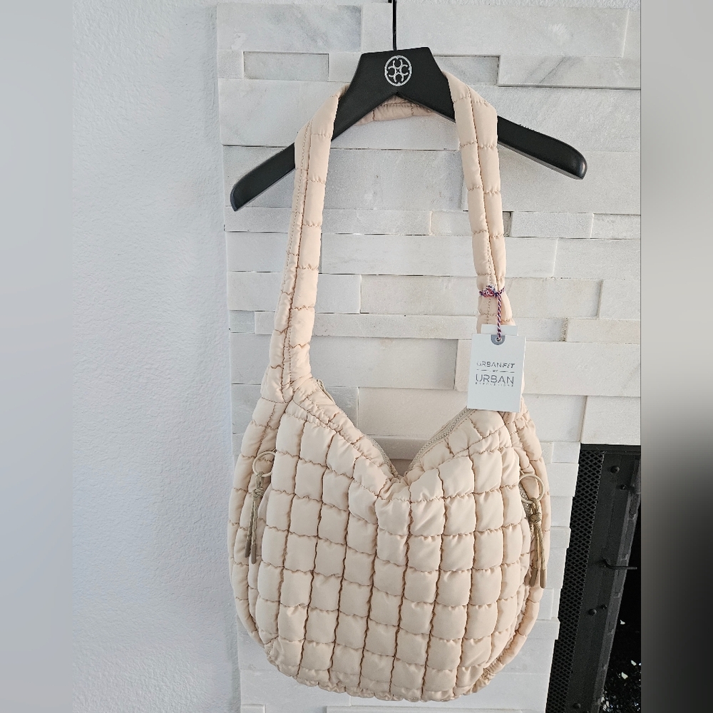 NWT VIRAL Urban Expressions Puffy Quilted Carry-All Crossbody Bag cream - Picture 8 of 11